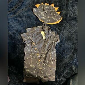 Tommy Bahama Baby boy Dino romper with hat 6-9 months
